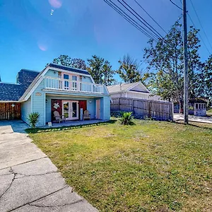  Holiday home Deja Blue United States